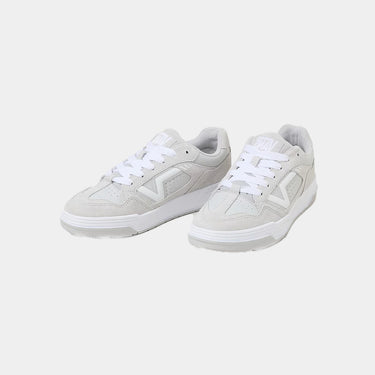 Upland Low Sneaker